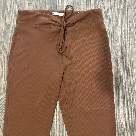 SO Womens High Rise Flare Pants Ribbed Drawcord Waist Stretch Brown Size M - Picture 3 of 8